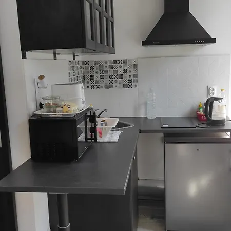 Apartamento Proche Paris Metro Ligne 8 *